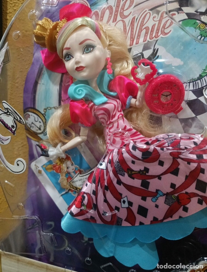 Mu&ntilde;ecas modernas: ever after Apple White - Foto 4