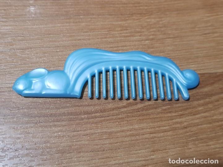 Mu&ntilde;ecas modernas: Peine lady lovely barbie - Foto 1