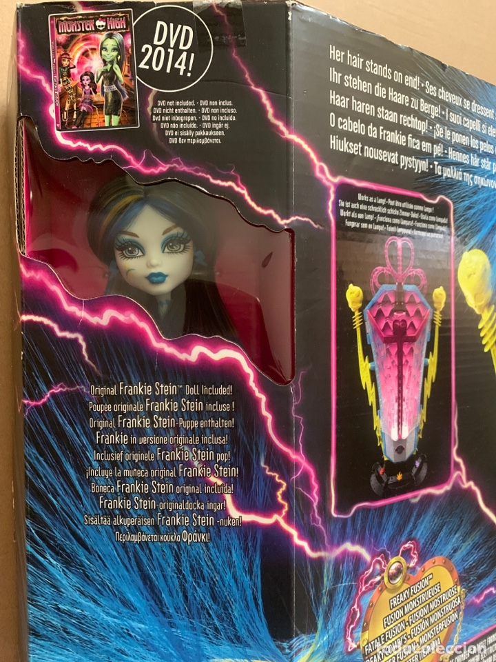 Boneca Monster High Freaky Fusion Frankie Stein Mattel com o