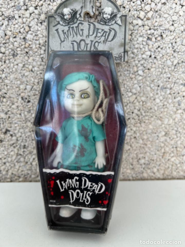 Mu&ntilde;ecas modernas: MU&Ntilde;ECA LIVING DEAD DOLLS MEZCO - Foto 1
