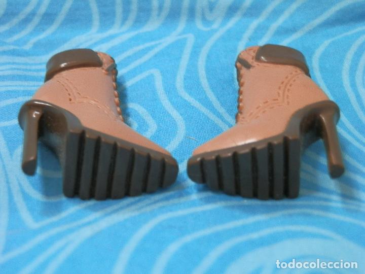 Mu&ntilde;ecas modernas: ZAPATOS BOTAS BOTINES DE MU&Ntilde;ECA BRATZ - Foto 6