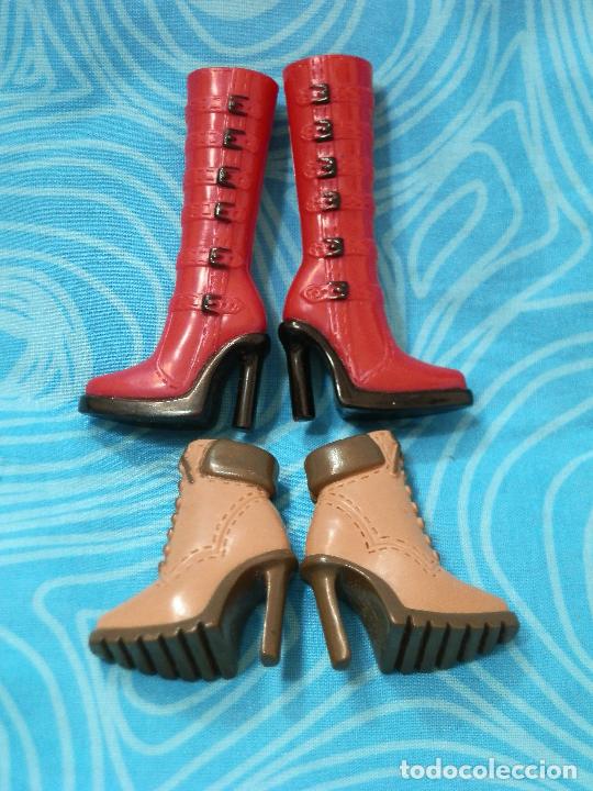 Mu&ntilde;ecas modernas: ZAPATOS BOTAS BOTINES DE MU&Ntilde;ECA BRATZ - Foto 1