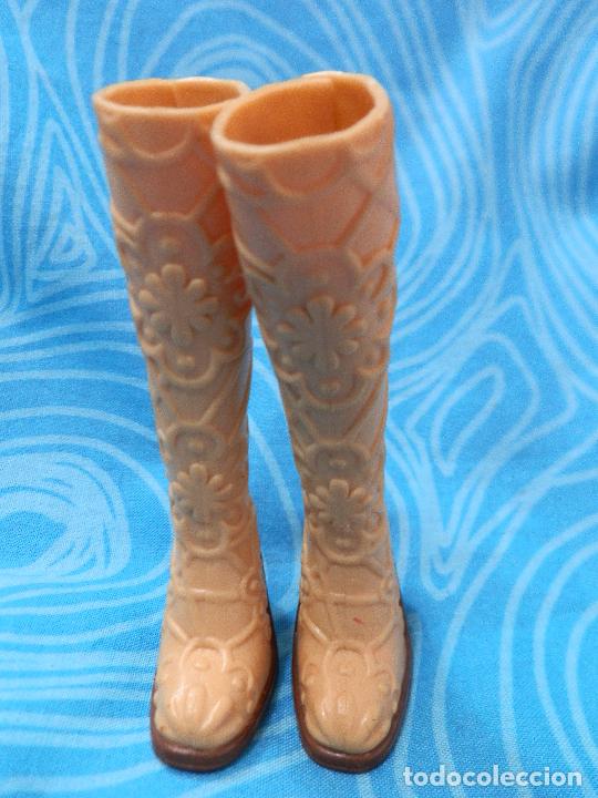 Mu&ntilde;ecas modernas: BOTAS PARA MU&Ntilde;ECA BRATZ - Foto 2