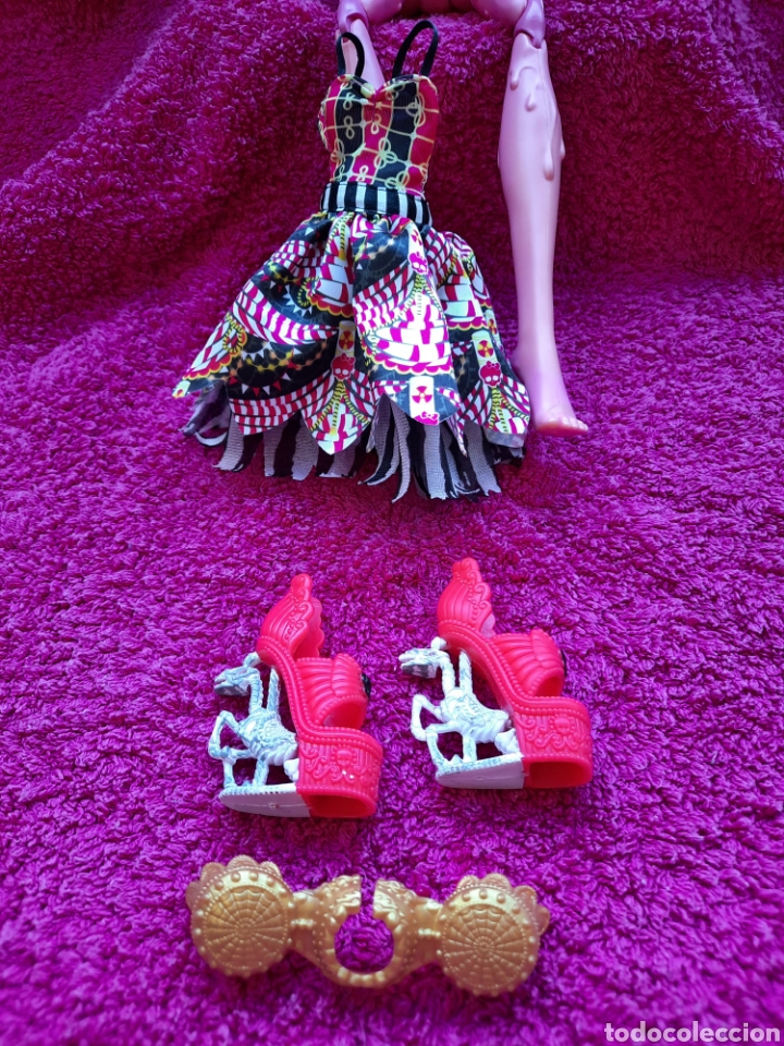 Mu&ntilde;ecas modernas: MU&Ntilde;ECA MONSTER HIGH GOOLIOPE JELLINTON 2014 - Foto 15