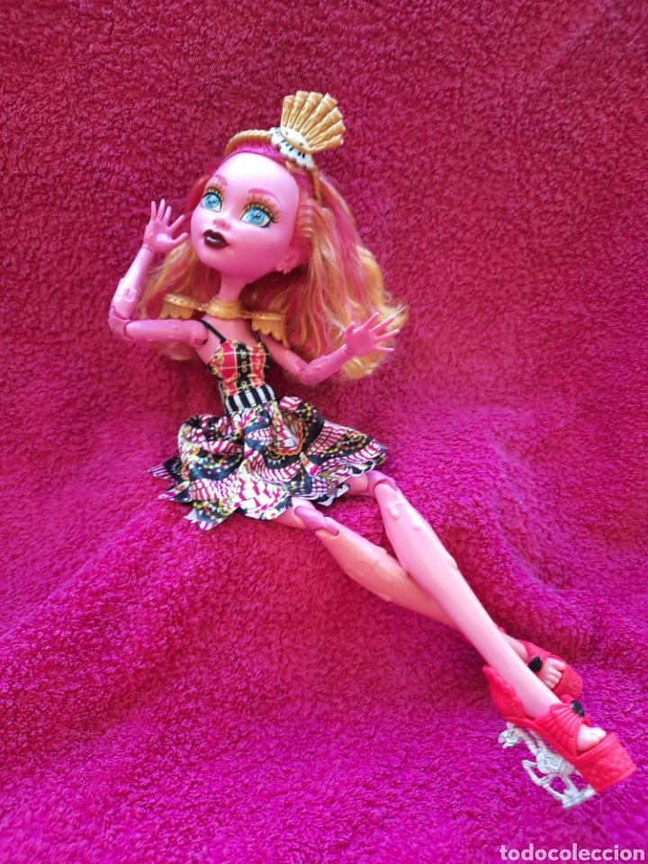 muñeca ever after high briar en caja descatalog - Comprar Outras Bonecas  Espanholas Modernas no todocoleccion