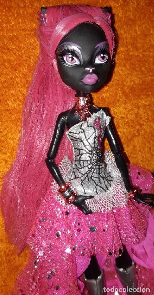 Mu&ntilde;ecas modernas: MU&Ntilde;ECA MONSTER HIGH CATTY NOIR MATTEL - Foto 4
