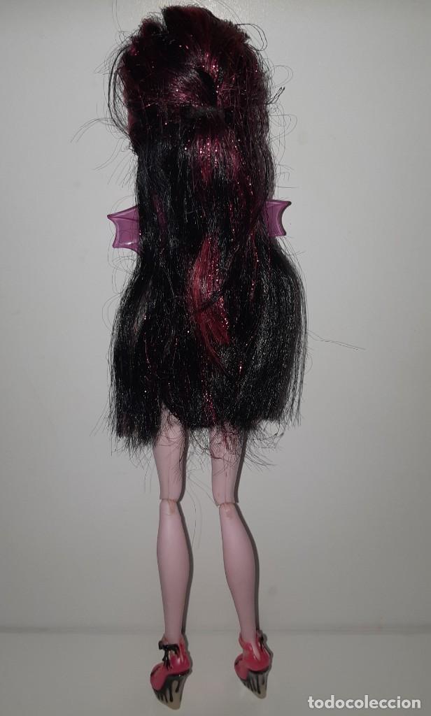 Mu&ntilde;ecas modernas: MU&Ntilde;ECA MONSTER HIGH DRACULAURA MATTEL - Foto 4