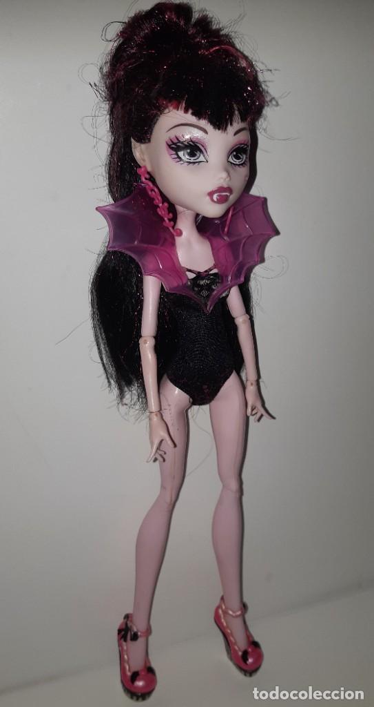 Mu&ntilde;ecas modernas: MU&Ntilde;ECA MONSTER HIGH DRACULAURA MATTEL - Foto 3