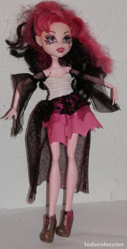 Mu&ntilde;ecas modernas: MU&Ntilde;ECA DE LA SERIE MONSTER HIGH - Foto 1