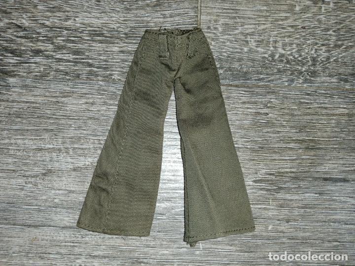 Mu&ntilde;ecas modernas: Pantalon de mu&ntilde;eca bratz - Foto 1