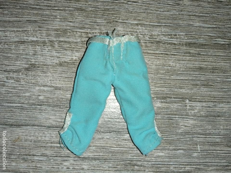 Mu&ntilde;ecas modernas: Pantalon de mu&ntilde;eca bratz - Foto 2