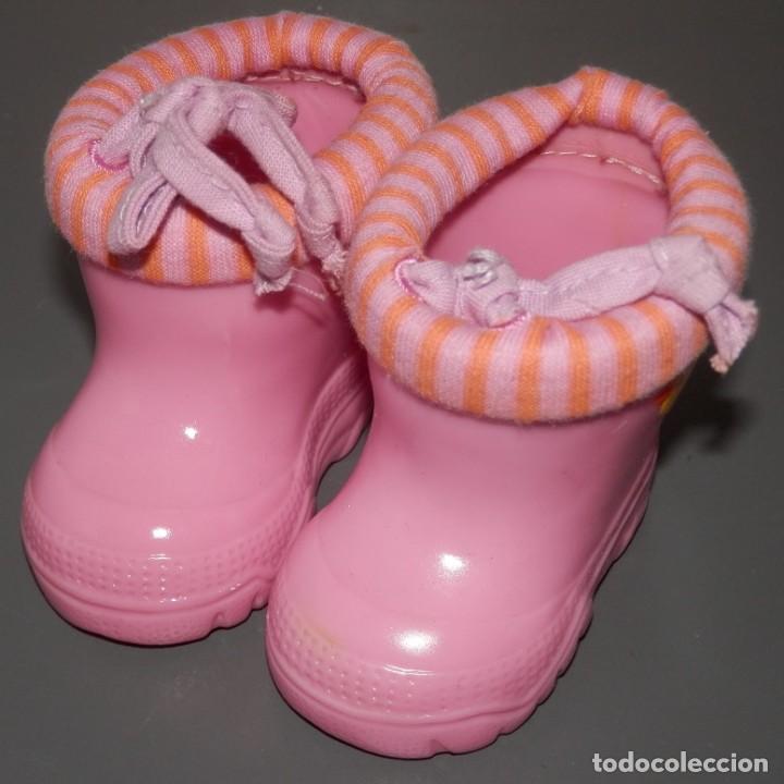 Mu&ntilde;ecas modernas: UN PAR DE BOTAS BABY BORN - Foto 1