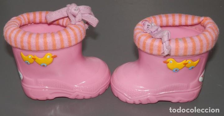 Mu&ntilde;ecas modernas: UN PAR DE BOTAS BABY BORN - Foto 2
