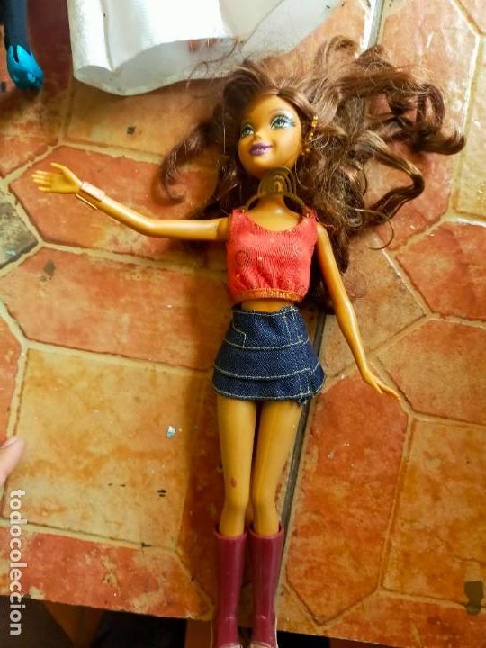Mu&ntilde;ecas modernas: Antigua mu&ntilde;eca de juguete Disney - Foto 1