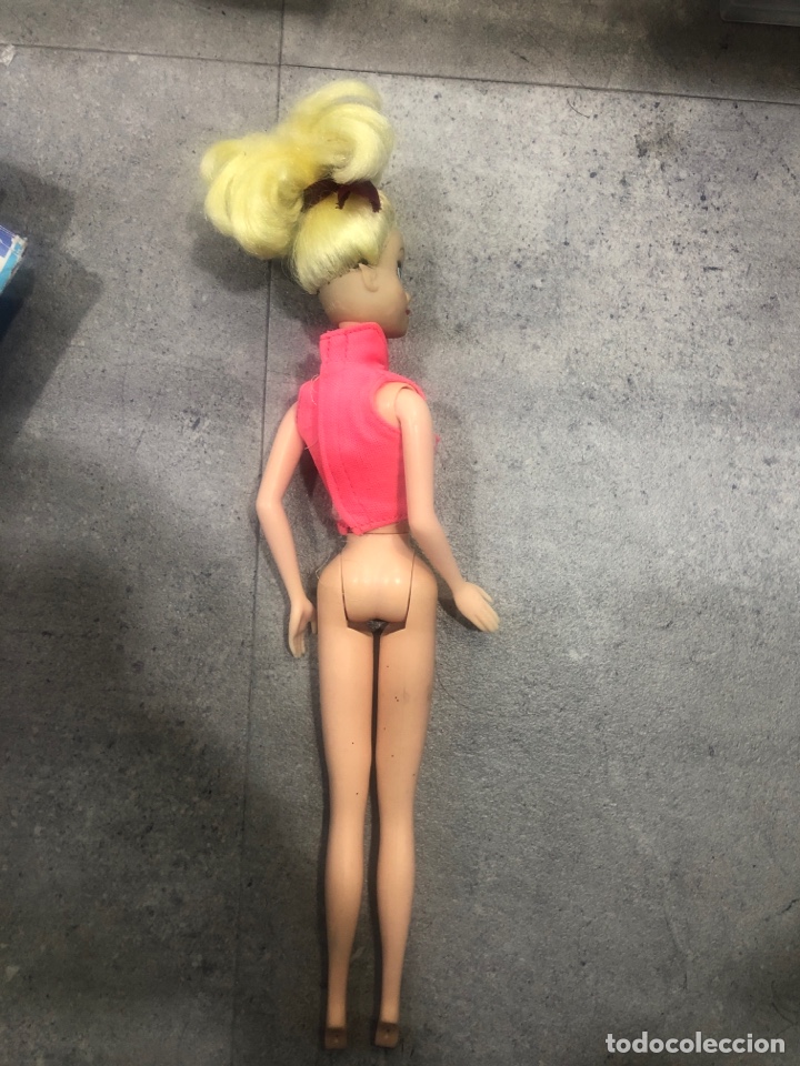 Mu&ntilde;ecas modernas: Mu&ntilde;eca disney tipo barbie (L30) - Foto 3