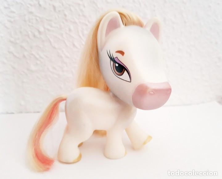 Mu&ntilde;ecas modernas: Bratz Babyz Ponyz Celeste - Foto 1