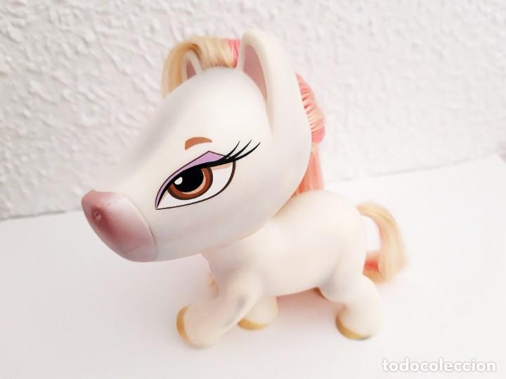Mu&ntilde;ecas modernas: Bratz Babyz Ponyz Celeste - Foto 2