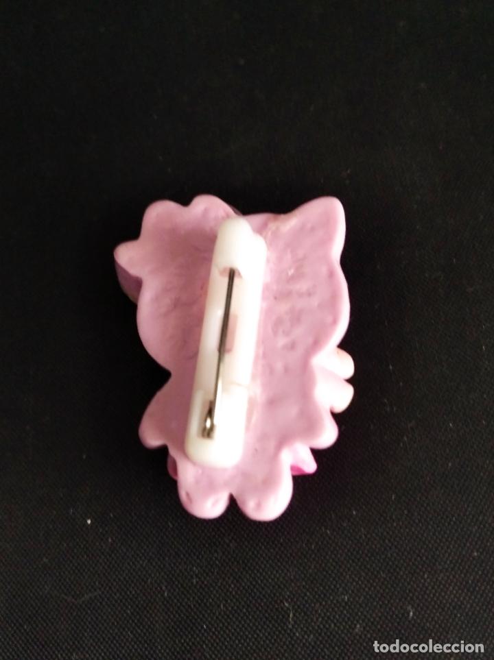 Mu&ntilde;ecas modernas: HELLO KITTY FIGURITA COLGANTE. - Foto 2