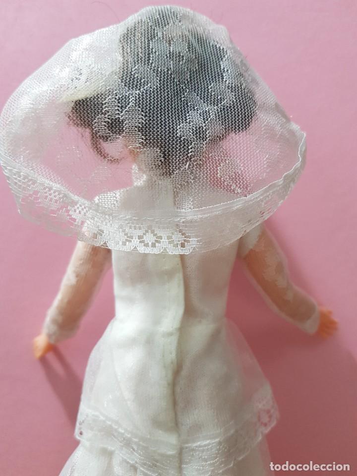 Mu&ntilde;ecas modernas: Vestido vintage v&aacute;lido sindy - Foto 2