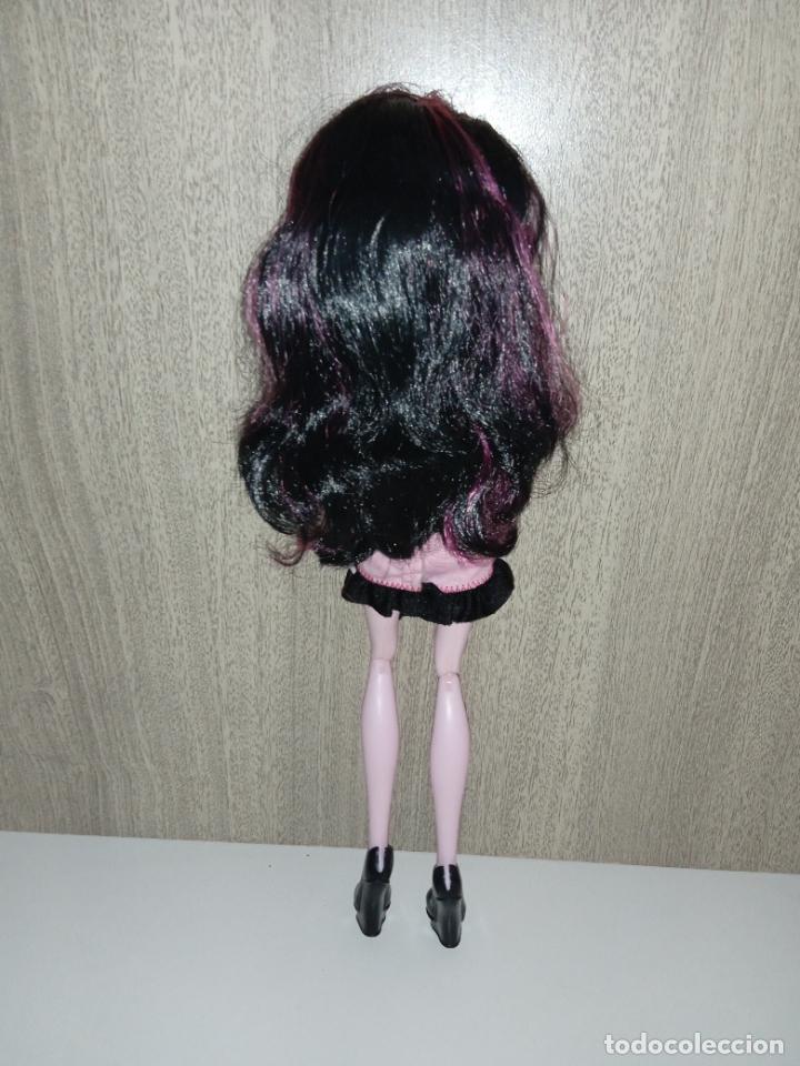 Mu&ntilde;ecas modernas: Mu&ntilde;eca Monster high draculaura scaris - Foto 8