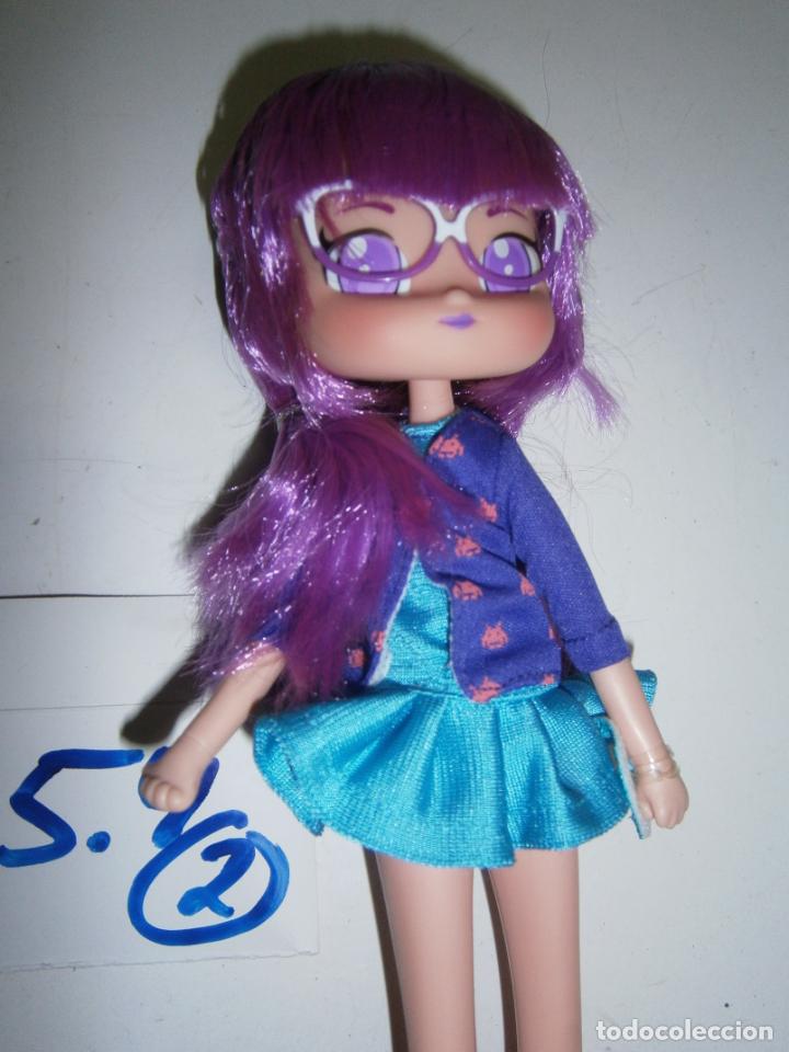Mu&ntilde;ecas modernas: MU&Ntilde;ECA MANGA CON BASE - Foto 2