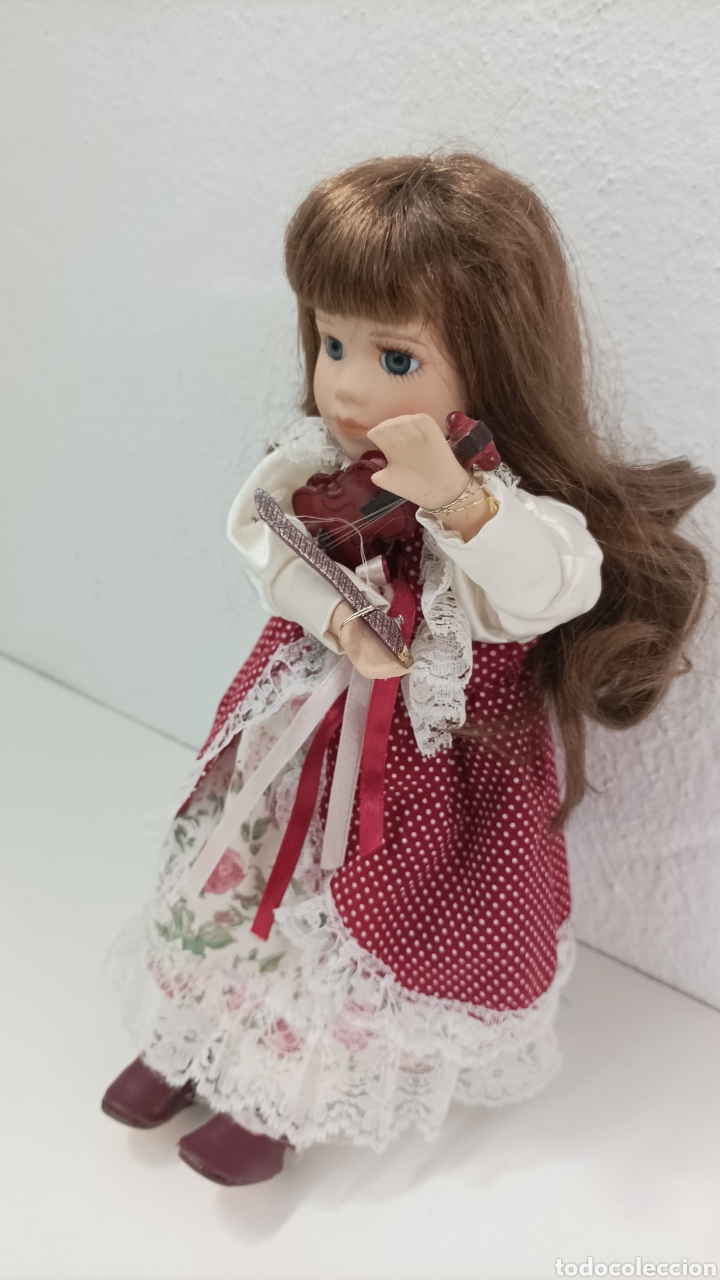 Mu&ntilde;ecas modernas: Mu&ntilde;eca con cuerda musical - Foto 3