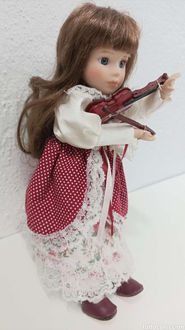 Mu&ntilde;ecas modernas: Mu&ntilde;eca con cuerda musical - Foto 4