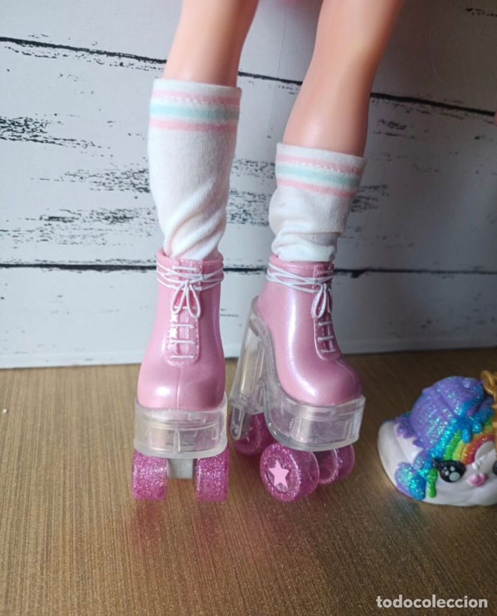 Mu&ntilde;ecas modernas: Rainbow high surprise - Foto 4