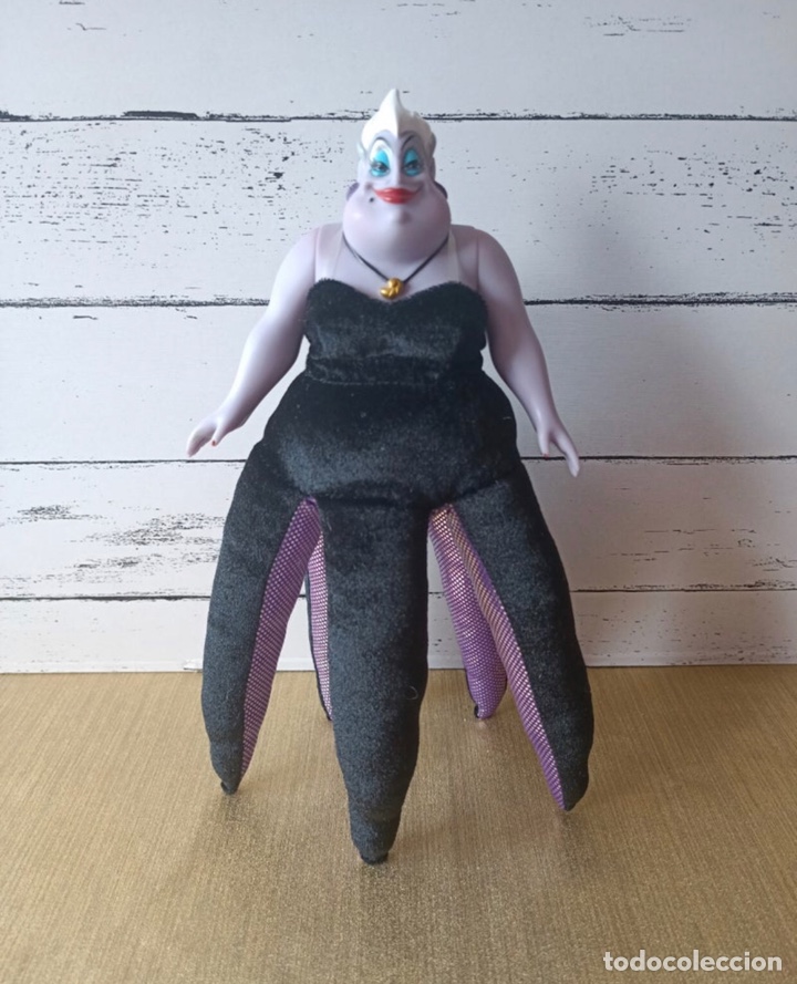 Mu&ntilde;ecas modernas: mu&ntilde;eca &Uacute;rsula - Foto 1