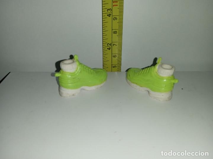 Mu&ntilde;ecas modernas: Zapatos de mu&ntilde;eca Bratz - Foto 3
