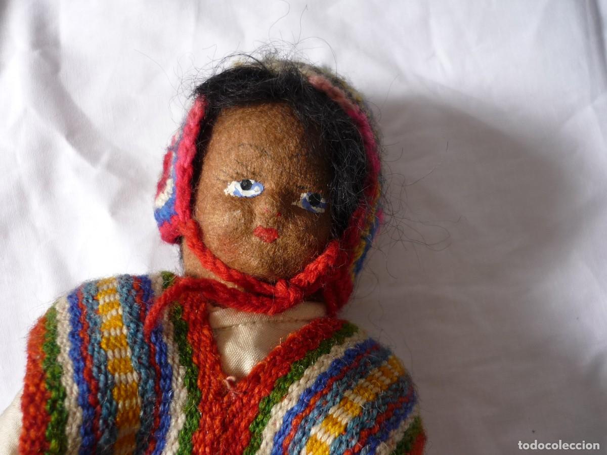 Mu&ntilde;ecas modernas: Mu&ntilde;eco de trapo y tela aborigen peruano - Foto 2