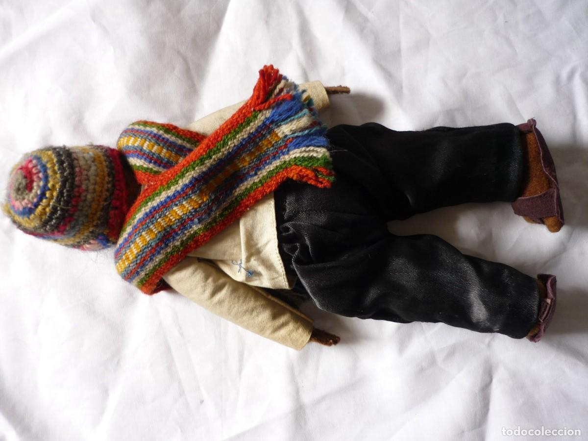 Mu&ntilde;ecas modernas: Mu&ntilde;eco de trapo y tela aborigen peruano - Foto 7