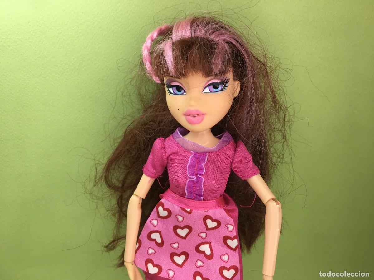 Mu&ntilde;ecas modernas: MU&Ntilde;ECA BRATZ MGI 2001 - Foto 2