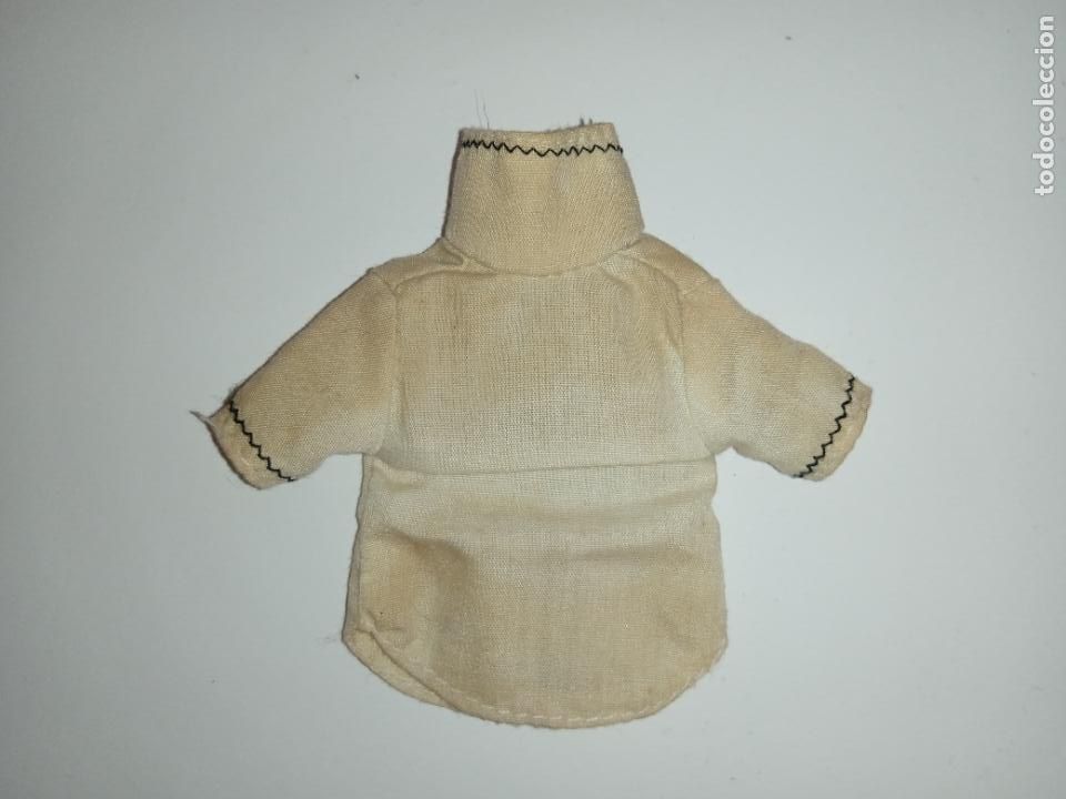 Mu&ntilde;ecas modernas: Camiseta de mu&ntilde;eco Bratz - Foto 2