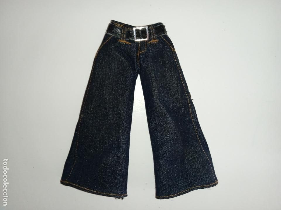 Mu&ntilde;ecas modernas: Pantalon de mu&ntilde;eco bratz - Foto 1