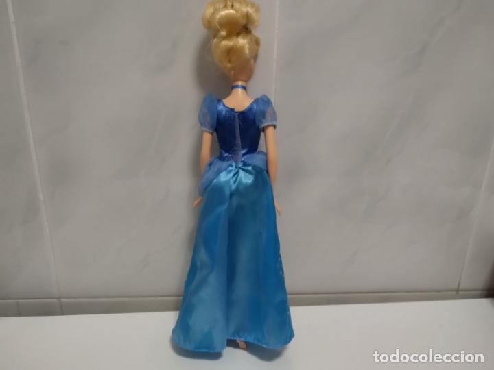 Mu&ntilde;ecas modernas: MU&Ntilde;ECA CENICIENTA TIPO BARBIE - Foto 2