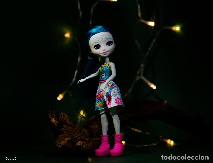 Mu&ntilde;ecas modernas: ENCHANTIMALS MU&Ntilde;ECA ROYAL MATTEL - Foto 2