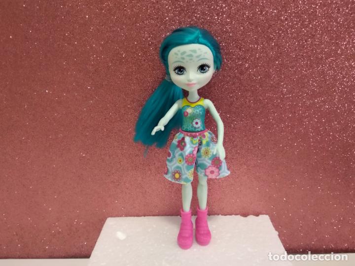 Mu&ntilde;ecas modernas: ENCHANTIMALS MU&Ntilde;ECA ROYAL MATTEL - Foto 4