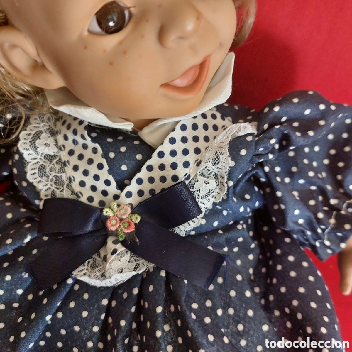 Mu&ntilde;ecas modernas: Mu&ntilde;eca muy graciosa como nueva - Foto 2