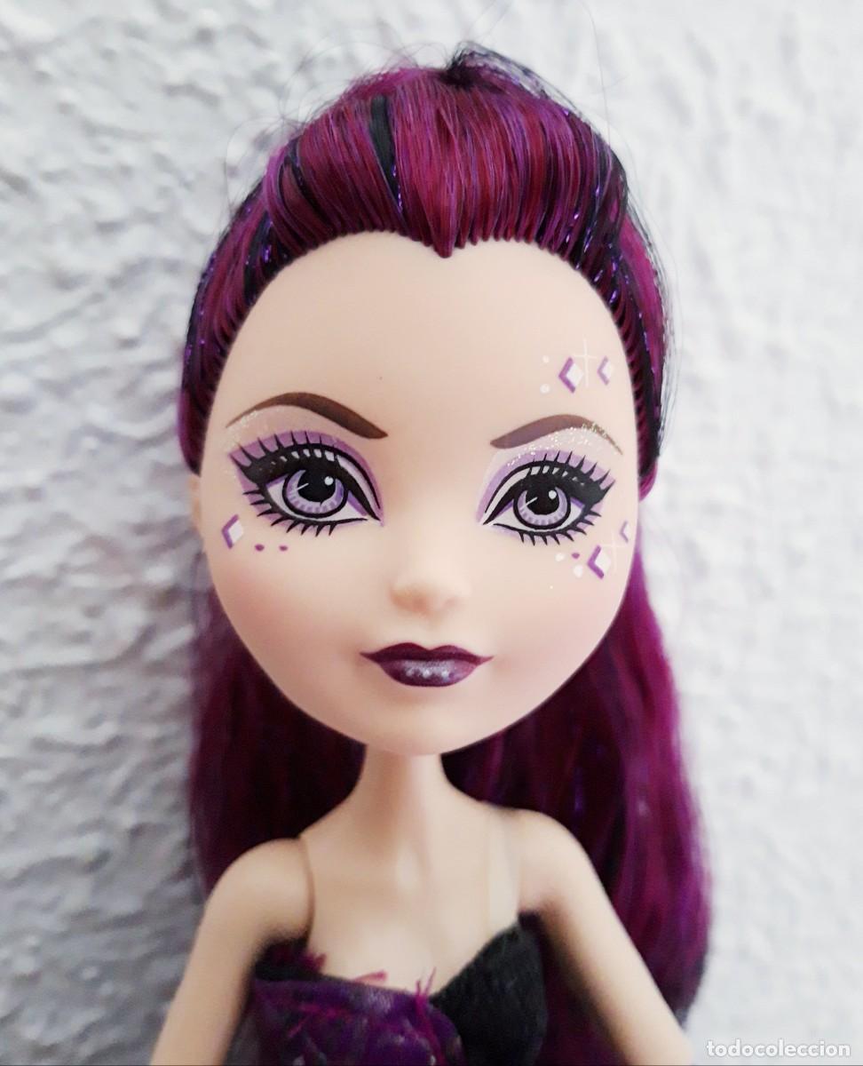 Mu&ntilde;ecas modernas: Ever After High Raven Thronecoming - Foto 1