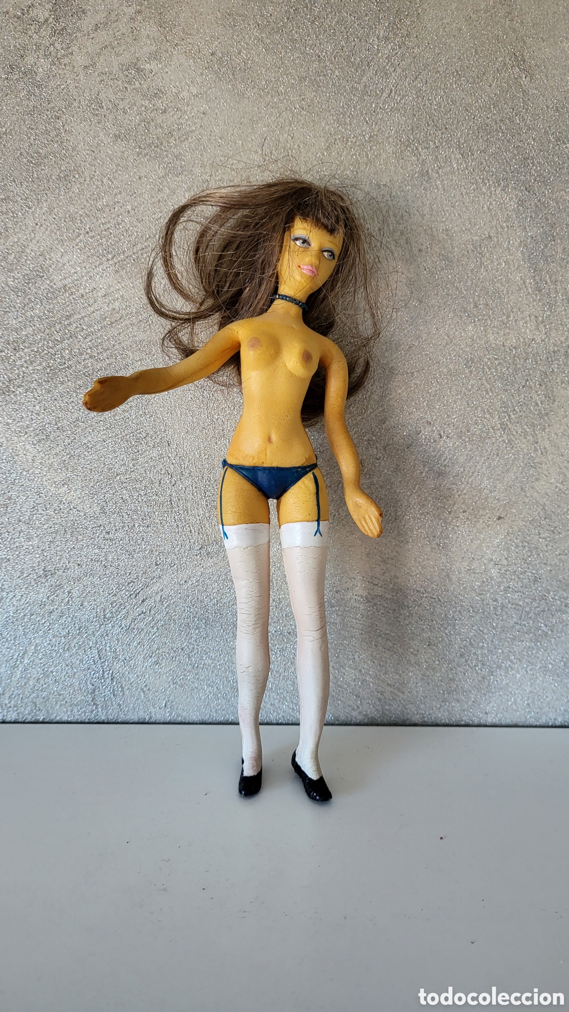 Mu&ntilde;ecas modernas: MU&Ntilde;ECA DE ESPUMA Y ALAMBRE - Foto 1