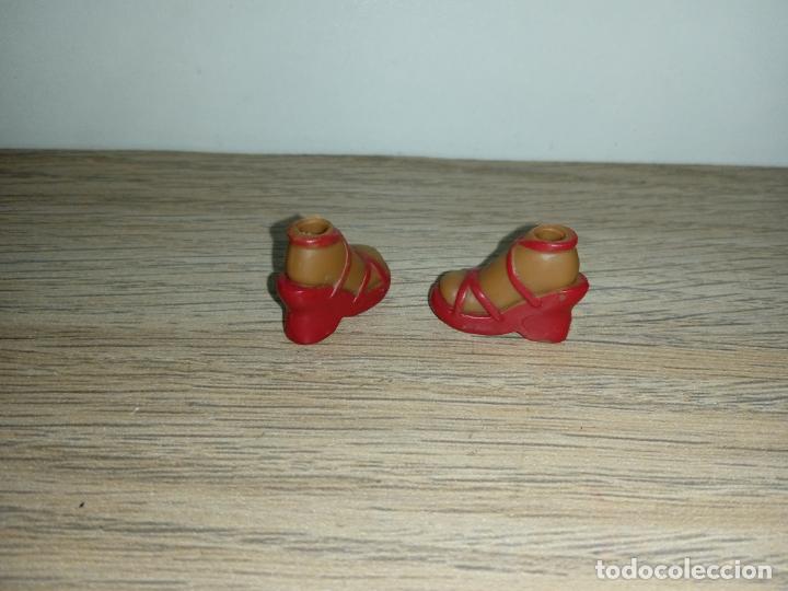 Mu&ntilde;ecas modernas: Zapatos de mu&ntilde;eca minibratz - Foto 3