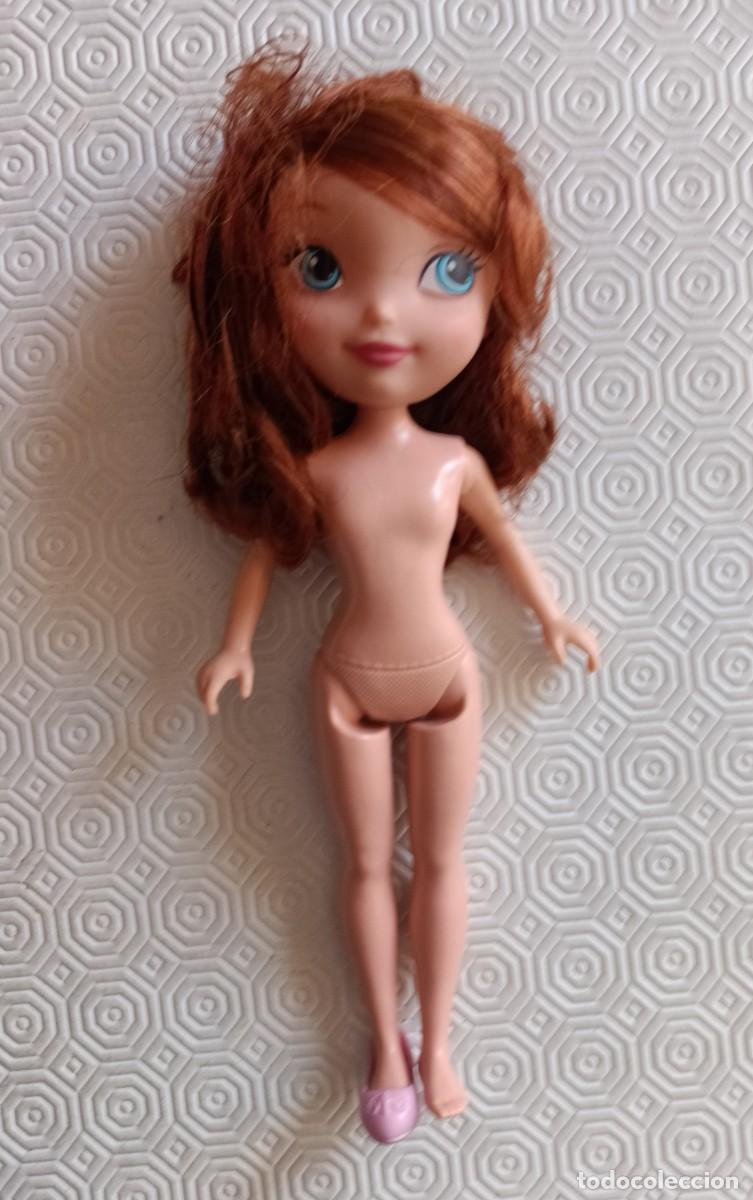 Mu&ntilde;ecas modernas: Mu&ntilde;eca Mattel 2012 - Incompleta - Foto 1