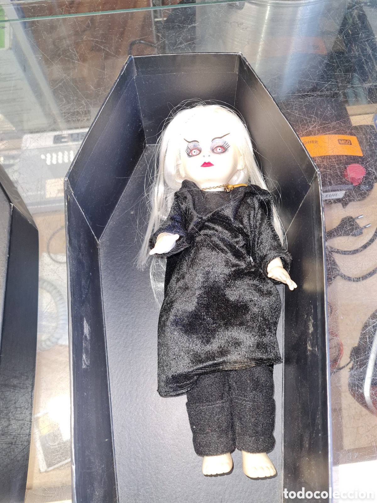 Mu&ntilde;ecas modernas: Mu&ntilde;eca living dead dolls - Foto 1