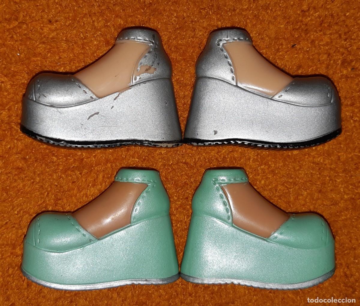 Mu&ntilde;ecas modernas: 2 PARES ZAPATOS DE MU&Ntilde;ECA BRATZ - Foto 2