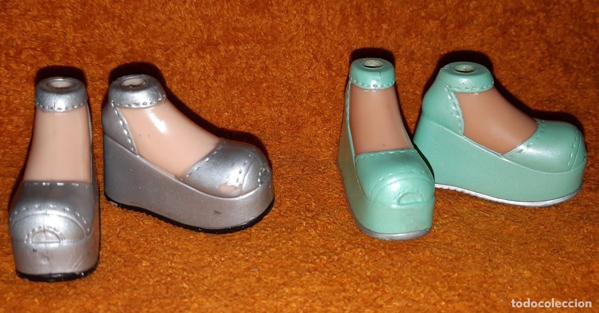 Mu&ntilde;ecas modernas: 2 PARES ZAPATOS DE MU&Ntilde;ECA BRATZ - Foto 3