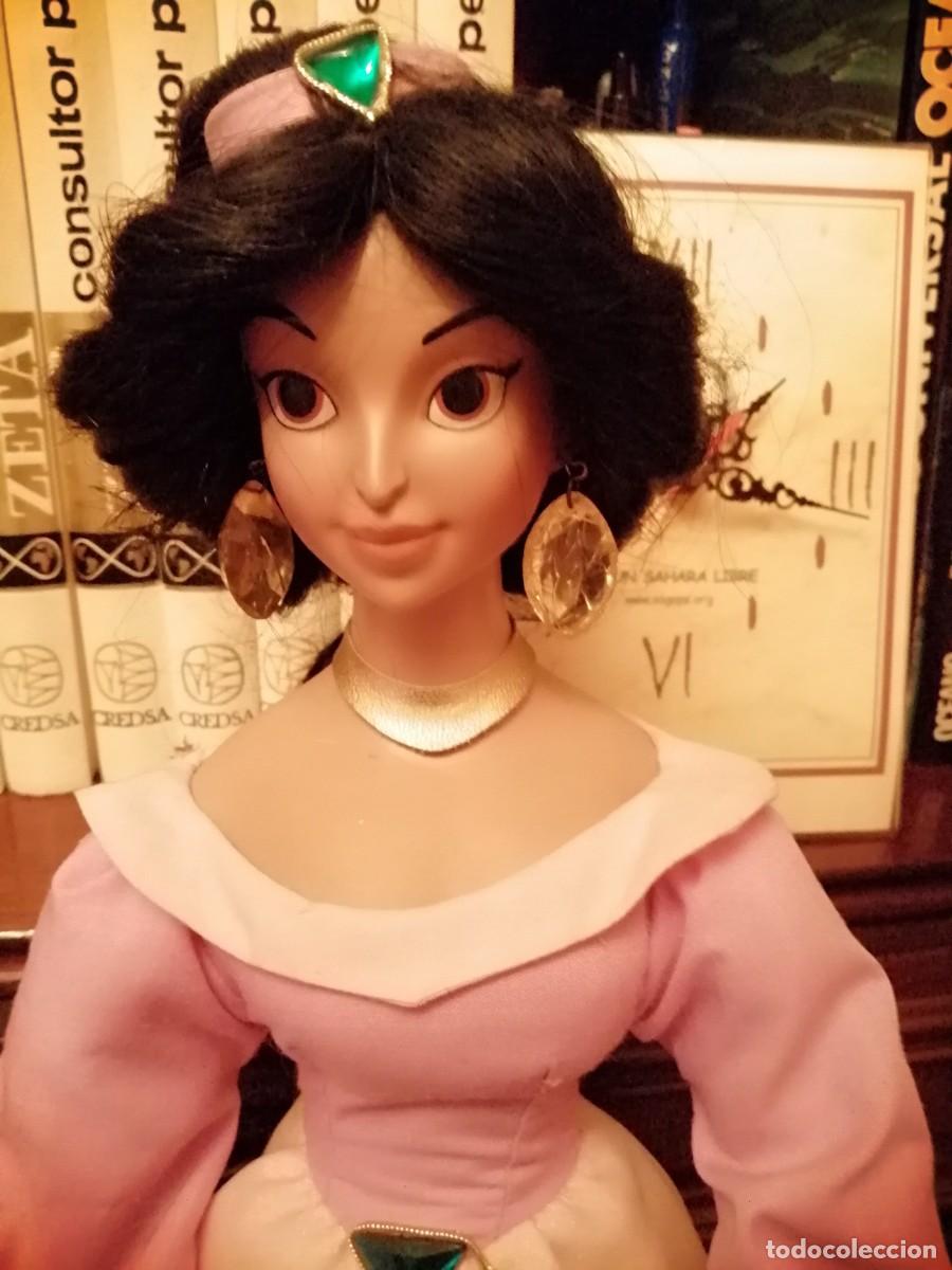 Mu&ntilde;ecas modernas: Mu&ntilde;eca de porcelana Jasmin - Foto 2