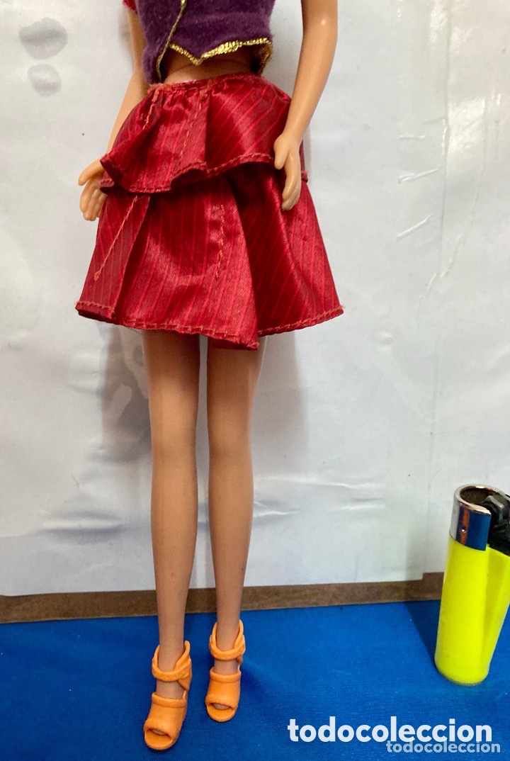 Mu&ntilde;ecas modernas: Preciosa Mu&ntilde;eca de Mattel como nueva - Foto 5