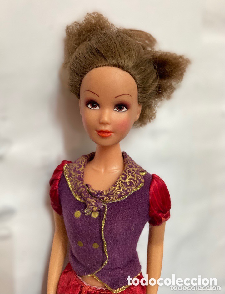 Mu&ntilde;ecas modernas: Preciosa Mu&ntilde;eca de Mattel como nueva - Foto 6