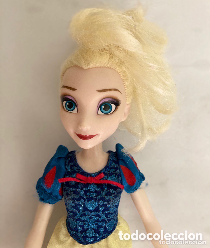 Mu&ntilde;ecas modernas: Mu&ntilde;eca de Disney como nueva - Foto 2